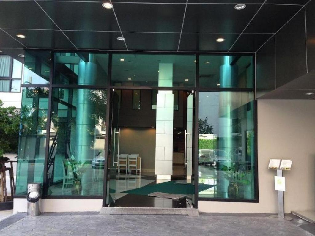 Ipremium Sukhumvit 81 Hotel Бангкок Екстер'єр фото